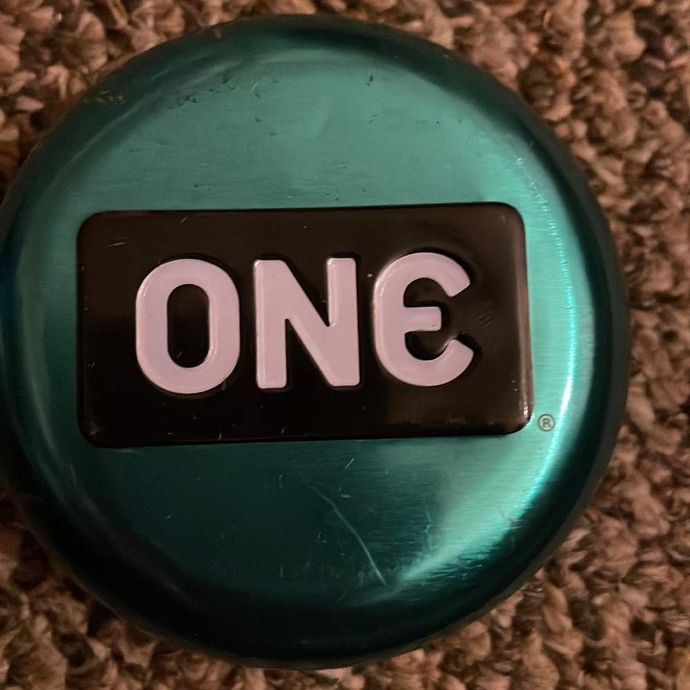 One rubber holder